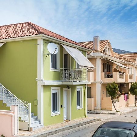 Serenity Home Аргостолион Екстериор снимка