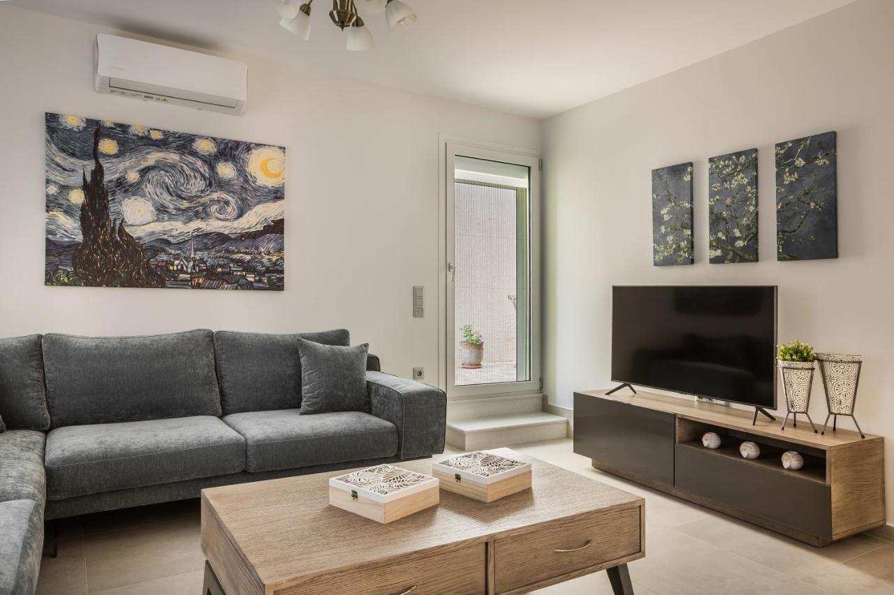Serenity Home Аргостолион Екстериор снимка