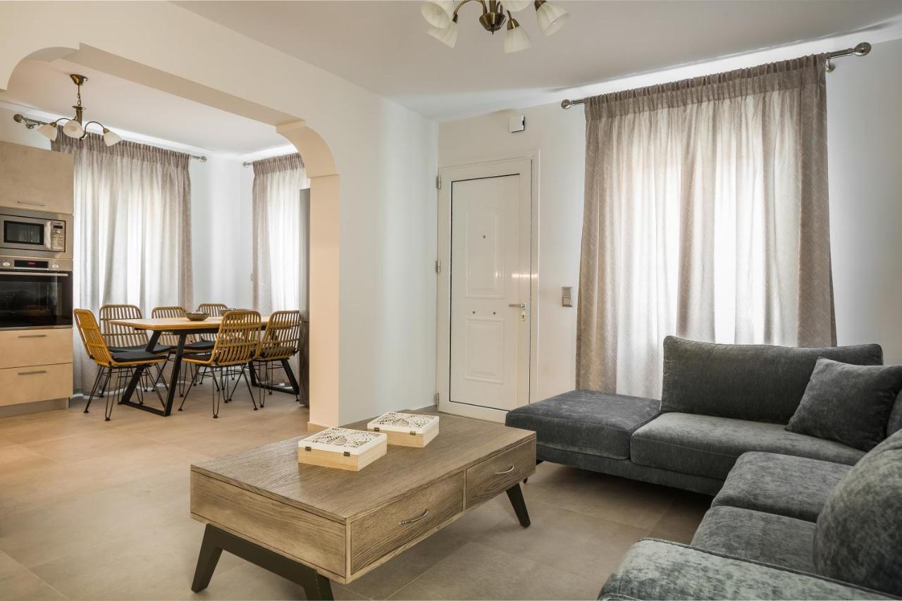 Serenity Home Аргостолион Екстериор снимка